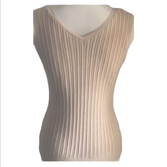 Crystal-Kobe sleeveless sweater - Picture 2 of 4